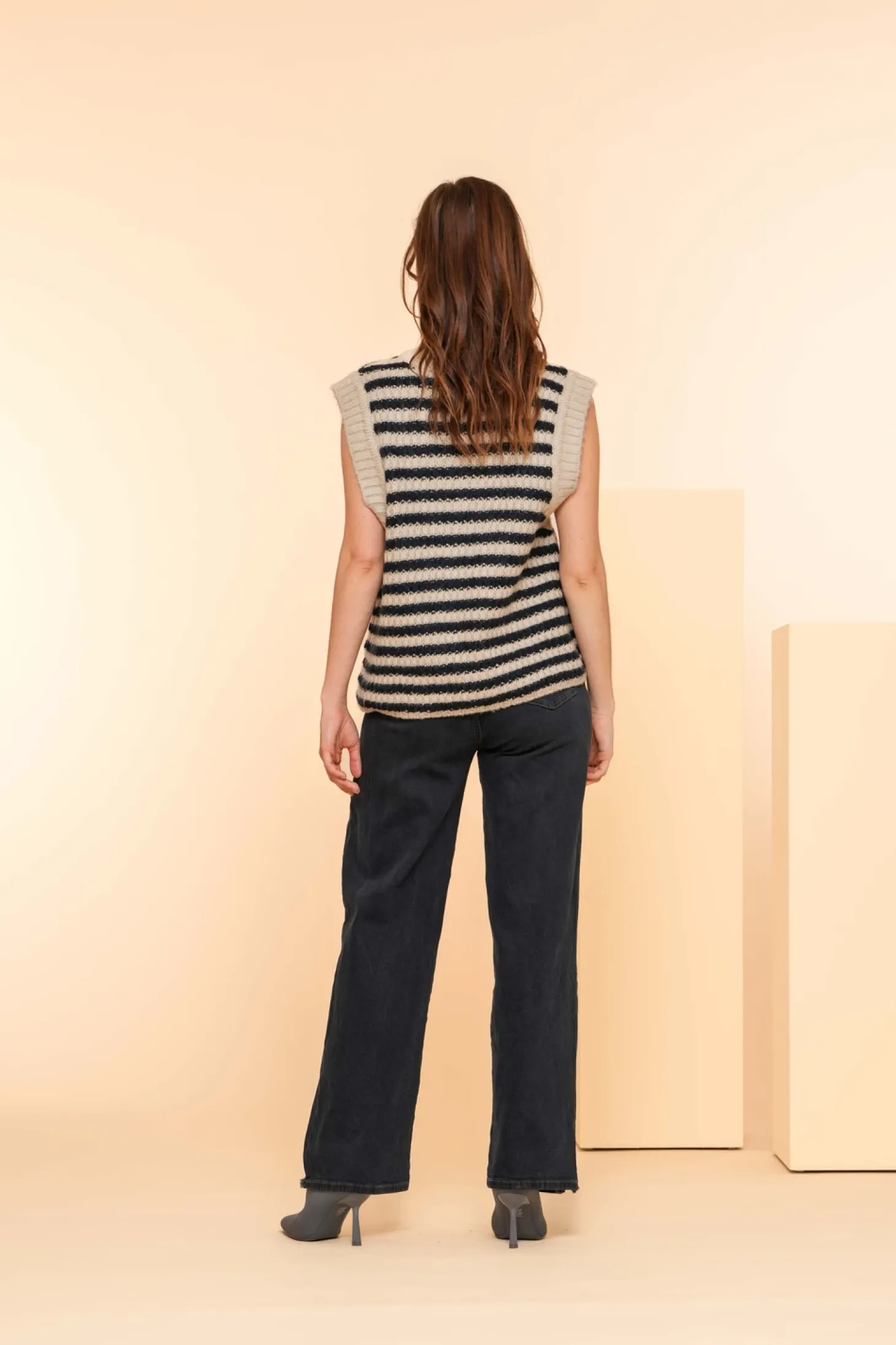 Truien & Vesten*Geisha Fashion Geisha Dames Bohemian Spencer 44552-23 off-white