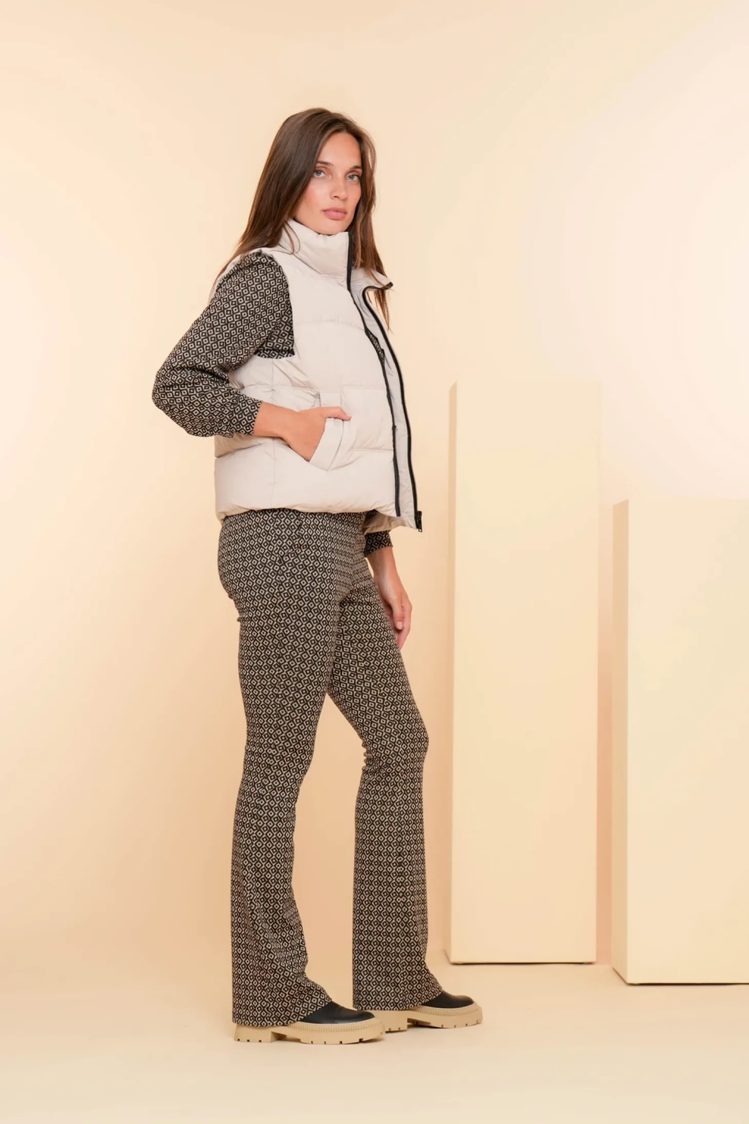 Jassen & Jacks*Geisha Fashion Geisha Dames Gewatteerde Bodywarmer 48527-21 kit