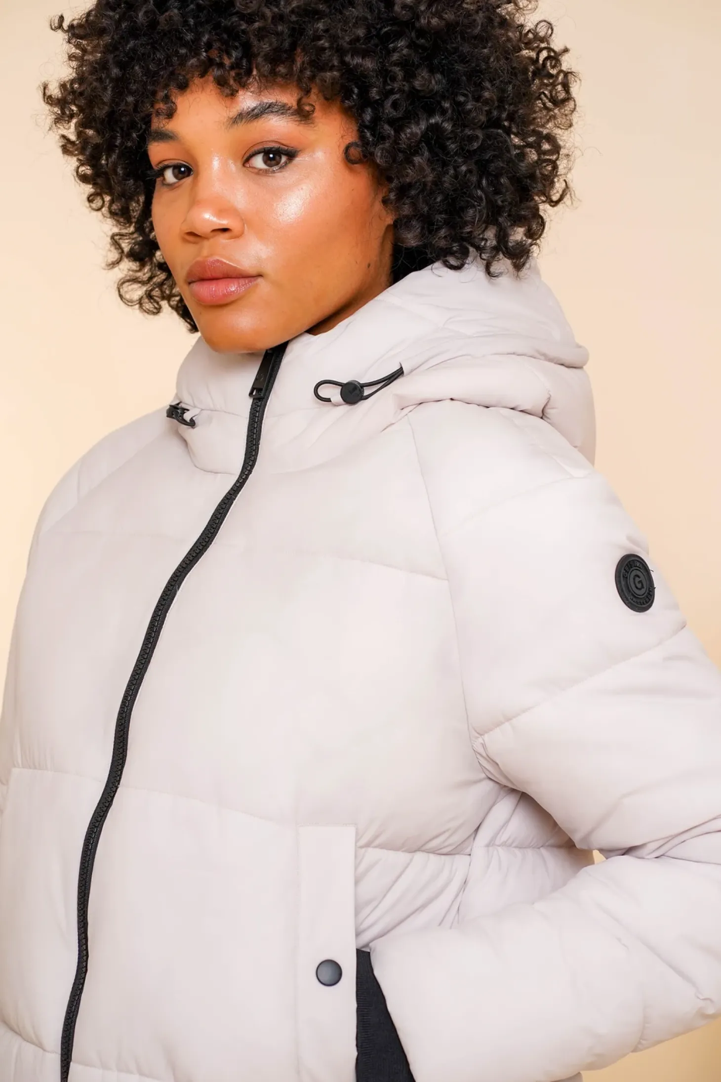 Jassen & Jacks*Geisha Fashion Geisha Dames Korte Gewatteerde Jas Met Capuchon 48551-12 off-white