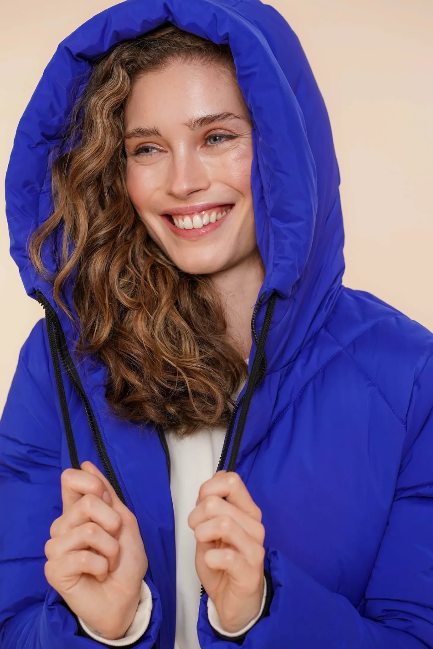 Jassen & Jacks*Geisha Fashion Geisha Dames Korte Warme Pufferjas 48516-21 cobalt