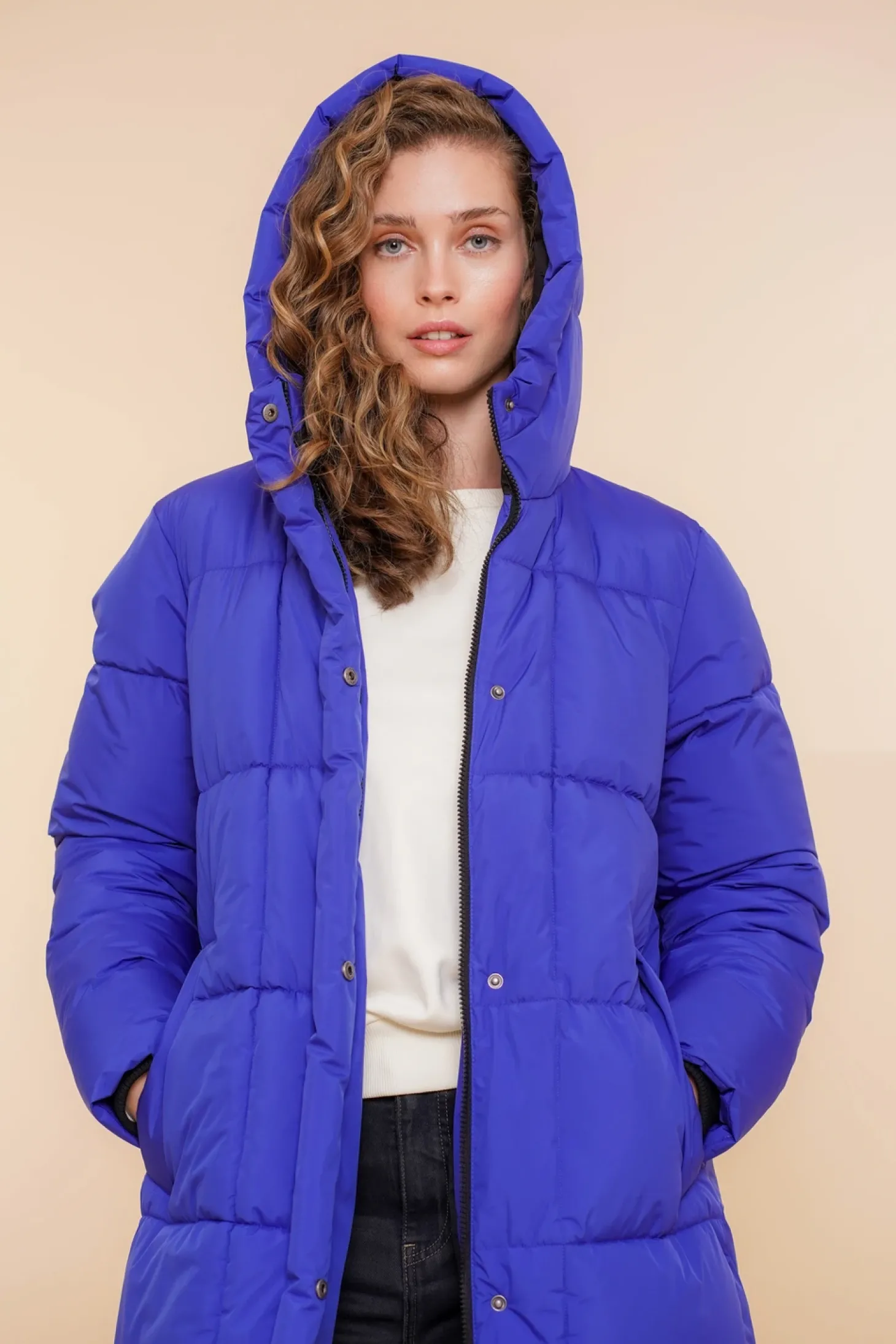 Jassen & Jacks*Geisha Fashion Geisha Dames Lange Warme Pufferjas 48515-21 cobalt