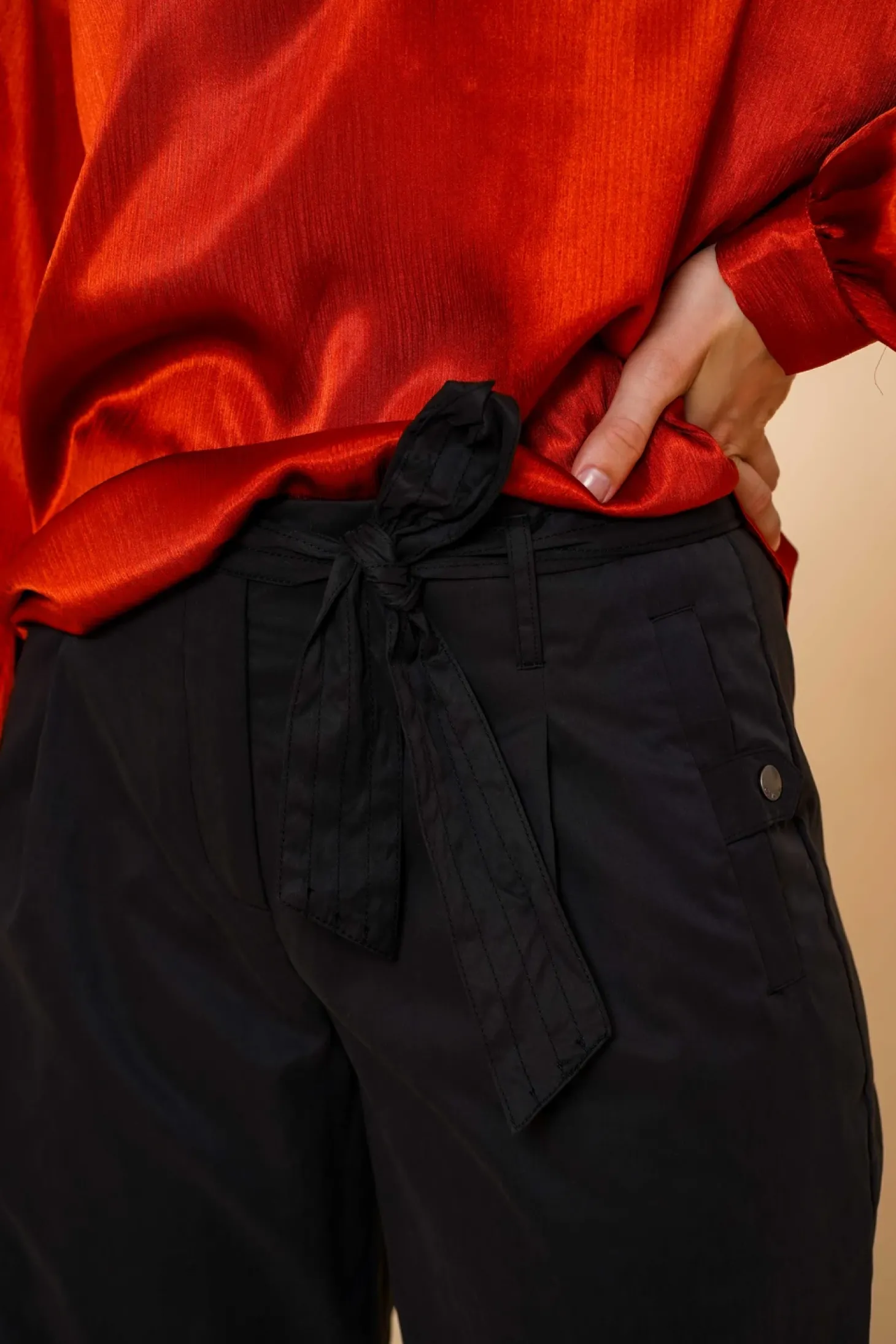 Broeken | Denim*Geisha Fashion Geisha Dames Loose Fit Tapered Broek 41519-10 zwart