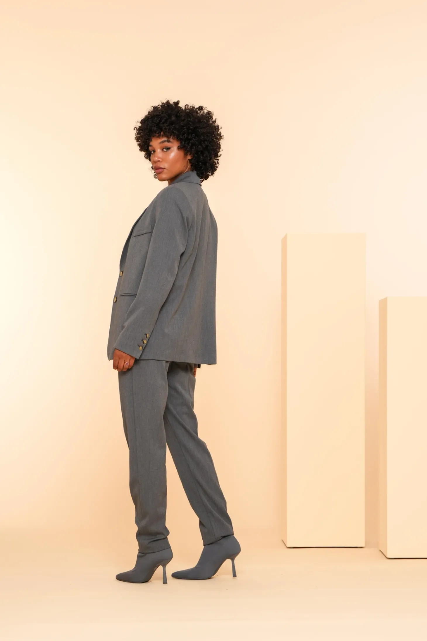 Jasjes & Blazers*Geisha Fashion Geisha Dames Melange Blazer 45602-32 grey melange