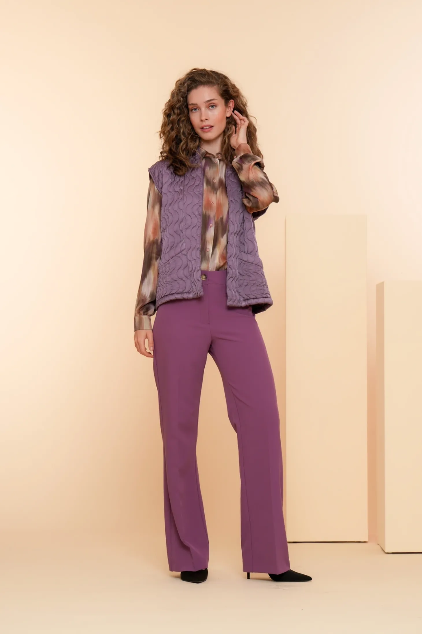 Truien & Vesten*Geisha Fashion Geisha Dames Padded Gilet 45532-70 mauve