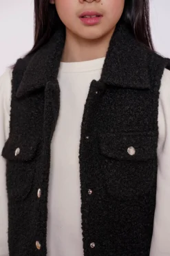 Truien & Vesten*Geisha Fashion Geisha Girls Stoer Fake Fur Giletje 45531K-70 zwart